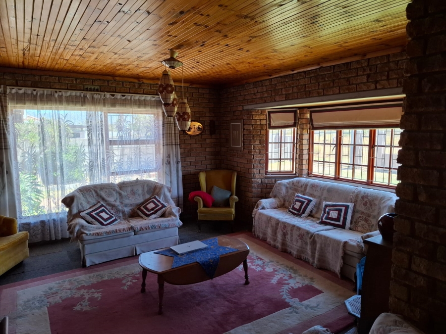 4 Bedroom Property for Sale in Fisherhaven Western Cape